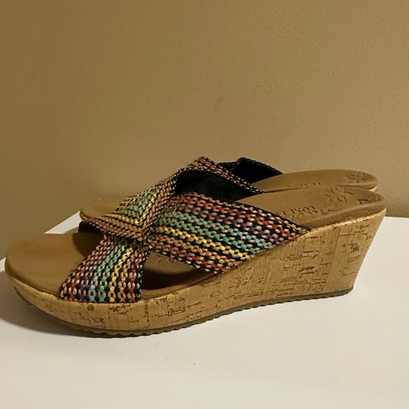 Sketchers Women's Colorful rainbow Woven wedge Sandals 7 - Picture 2 of 5